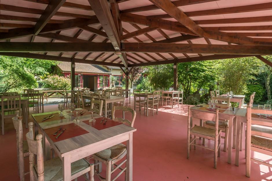 Hotellerie De La Cascade Saint-Genis-les-Ollieres